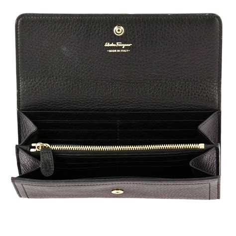 ferragamo wallets women